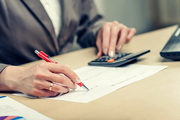 Can-doi-chi-phi-thue-xe-may